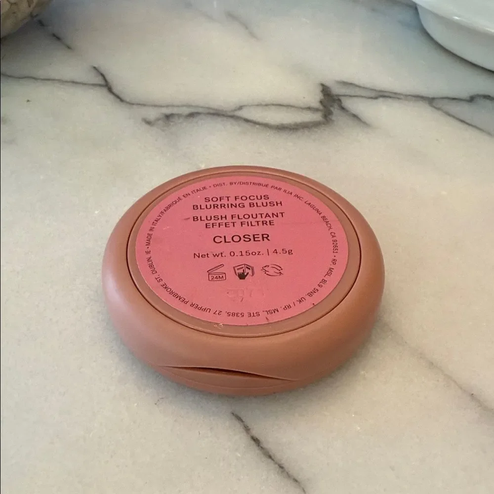 Ilia Soft Focus Blurring Blush - Talc-Free Powder Blush In Closer